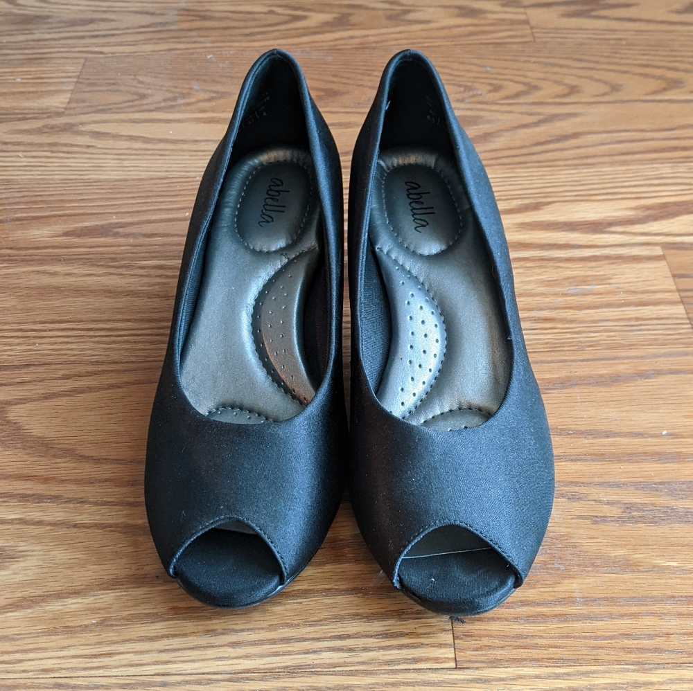Black Abella heels